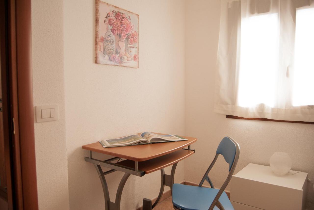 Sotza'S Little House Villa Padru ภายนอก รูปภาพ